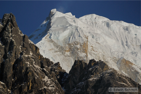 Langtang Lirung